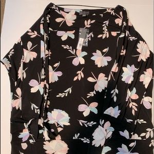 The Limited brand woman’s blouse size XL NWT